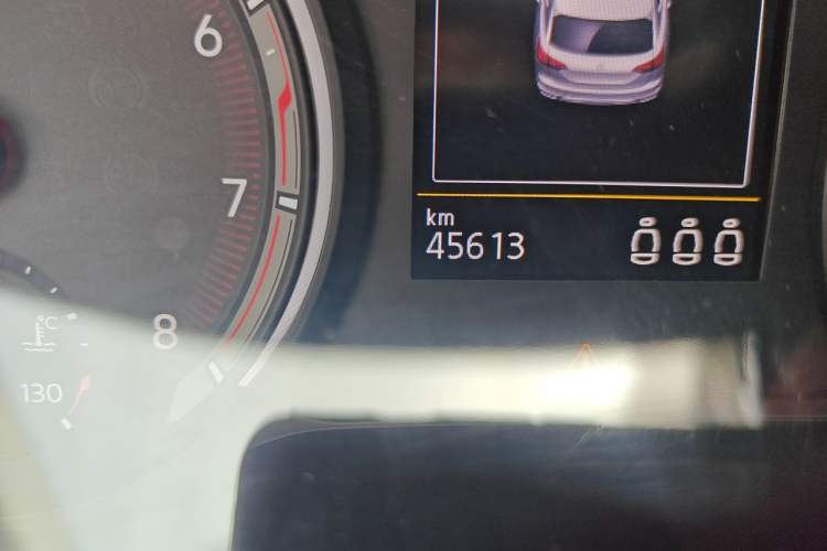 Used Volkswagen Tayron 2019 330TSI Four-Wheel Drive Luxury Version China V Standard Odometer Close Up