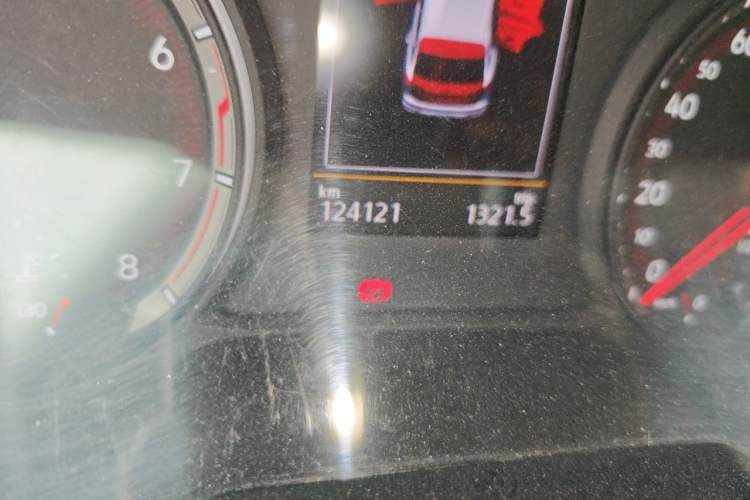 Used Volkswagen Tayron 2019 330TSI Two-Wheel Drive Luxury Model China VI Standard Odometer Close Up
