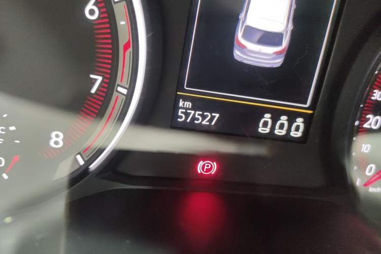 Used Volkswagen Tayron 2019 330TSI Two-Wheel-Drive Luxury Version China V Emission Standard Odometer Close Up