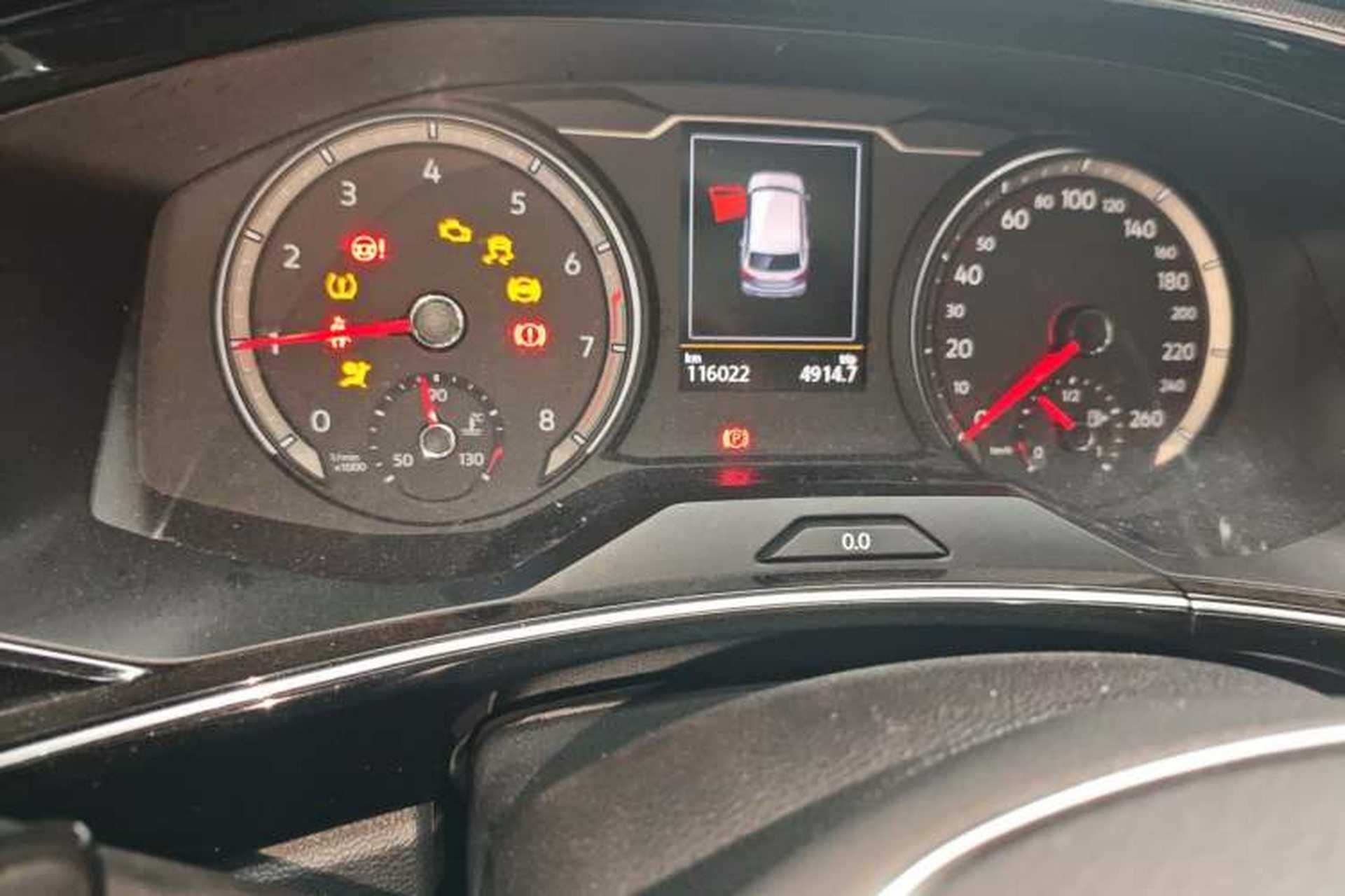 Used Volkswagen Tayron 2019 330TSI Two-Wheel Drive Luxury Model China VI Standard Odometer Close Up