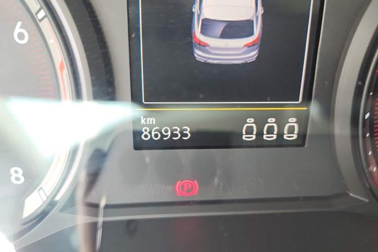 Used Volkswagen Tayron 2019 Teramont Edition 280TSI Two-Wheel Drive Luxury Model China VI Standard Odometer Close Up