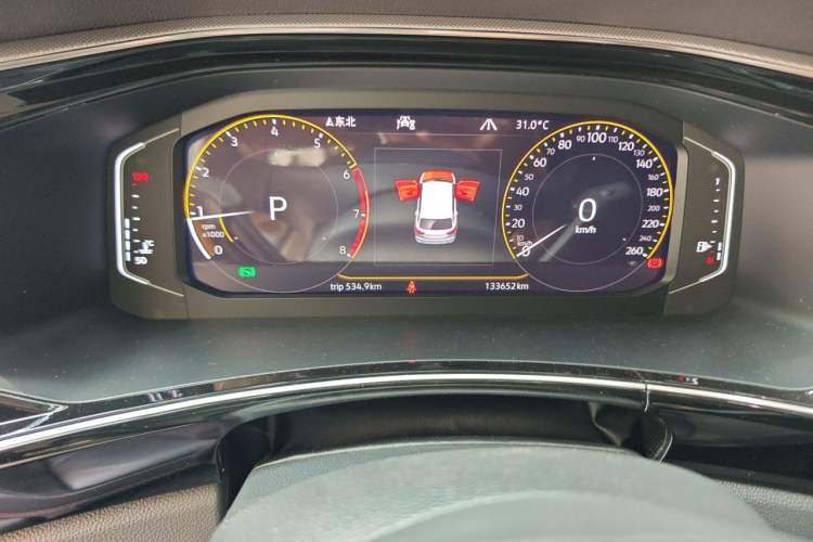 Used Volkswagen Tayron 2019 330TSI Two-Wheel-Drive Luxury Plus China VI Standard Odometer Close Up