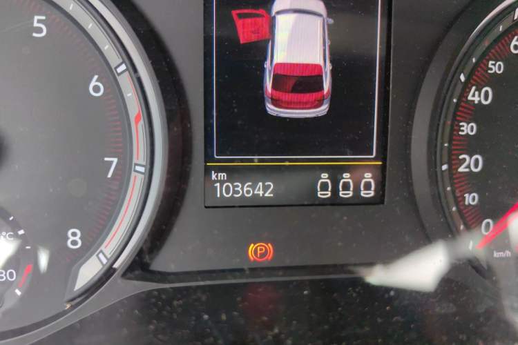 Used Volkswagen Tayron 2019 330TSI Four-Wheel Drive Luxury Version China VI Standard Odometer Close Up
