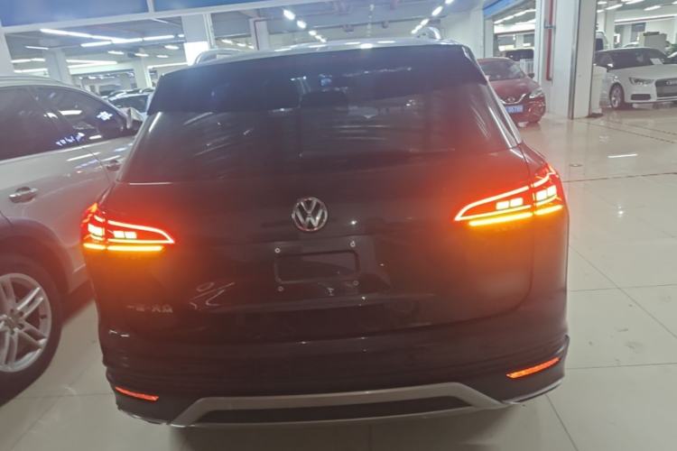 Used Volkswagen Tayron 2019 330TSI Two-Wheel-Drive Luxury Version China V Emission Standard Rear
