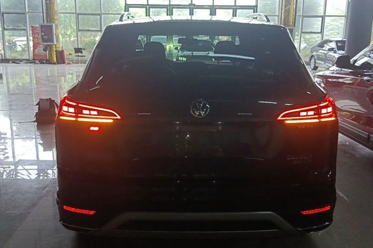 Used Volkswagen Tayron 2019 330TSI Two-Wheel-Drive Luxury Version China V Emission Standard Rear
