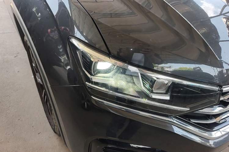 Used Volkswagen Tayron 2019 380TSI Four-Wheel Drive R-Line China VI-standard Right Front Headlight