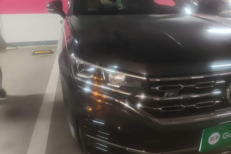 Used Volkswagen Tayron 2019 380TSI Four-Wheel Drive R-Line China VI-standard Right Front Headlight