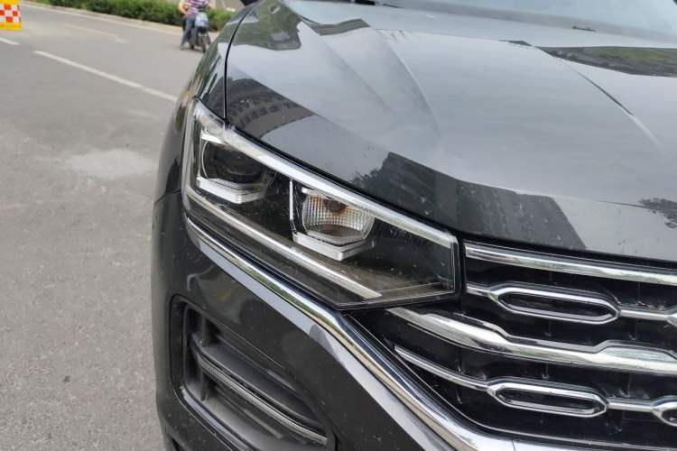 Used Volkswagen Tayron 2019 330TSI Two-Wheel Drive Luxury Model China VI Standard Right Front Headlight