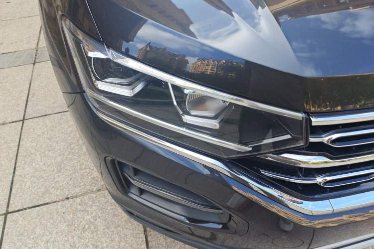 Used Volkswagen Tayron 2019 330TSI Four-Wheel Drive Luxury Version China V Standard Right Front Headlight