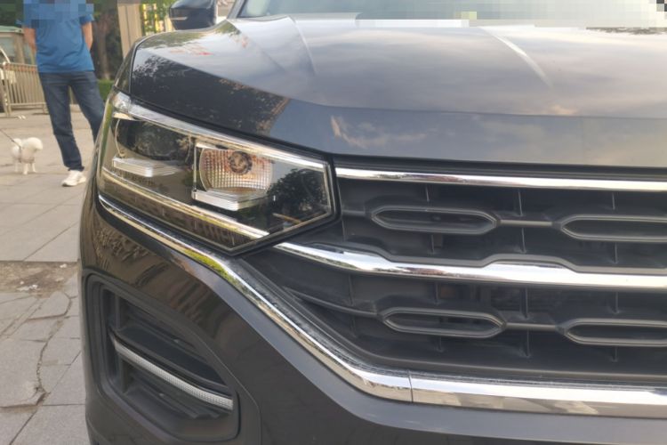 Used Volkswagen Tayron 2019 Teramont Edition 280TSI Two-Wheel Drive Comfort Model China VI Standard Right Front Headlight