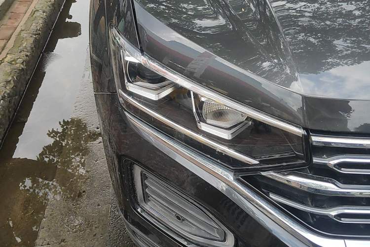 Used Volkswagen Tayron 2019 330TSI Four-Wheel Drive Luxury Version China VI Standard Right Front Headlight