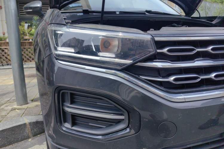 Used Volkswagen Tayron 2019 330TSI Four-Wheel Drive Luxury Version China VI Standard Right Front Headlight
