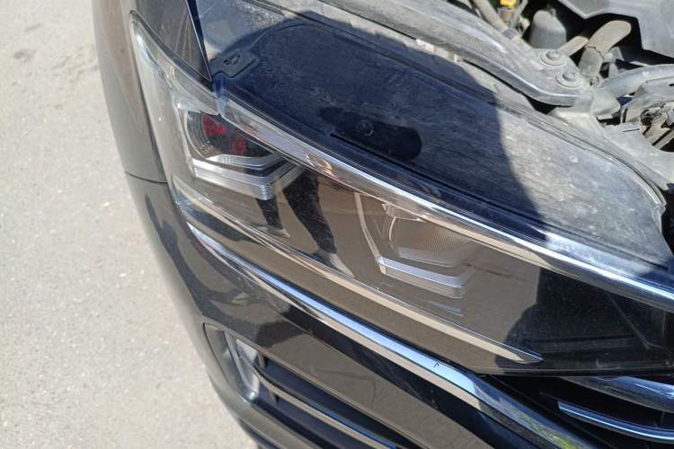 Used Volkswagen Tayron 2019 330TSI Two-Wheel Drive Luxury Model China VI Standard Right Front Headlight
