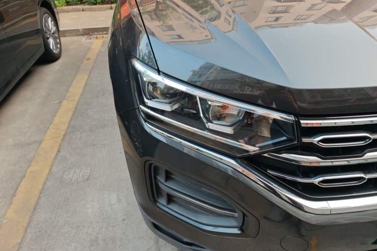 Used Volkswagen Tayron 2019 330TSI Two-Wheel Drive Luxury Model China VI Standard Right Front Headlight