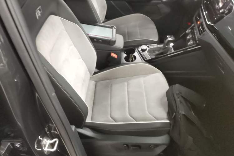 Used Volkswagen Tayron 2019 380TSI All-Wheel Drive R-Line China V-standard Right Front Seat