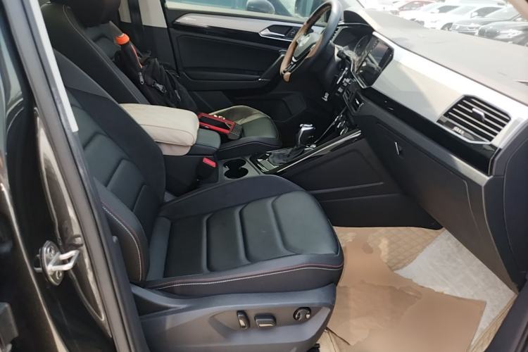 Used Volkswagen Tayron 2019 Teramont Edition 280TSI Two-Wheel Drive Luxury Model China VI Standard Right Front Seat