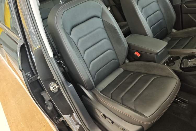 Used Volkswagen Tayron 2019 330TSI Two-Wheel Drive Luxury Model China VI Standard Right Front Seat