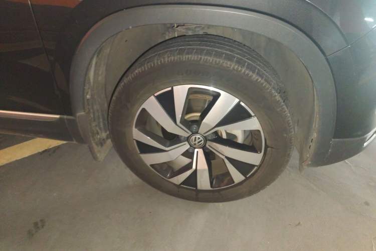 Used Volkswagen Tayron 2019 330TSI Two-Wheel-Drive Luxury Plus China VI Standard Right Front Wheel Hub