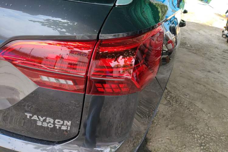 Used Volkswagen Tayron 2019 330TSI Two-Wheel Drive Luxury Model China VI Standard Right Rear Taillight