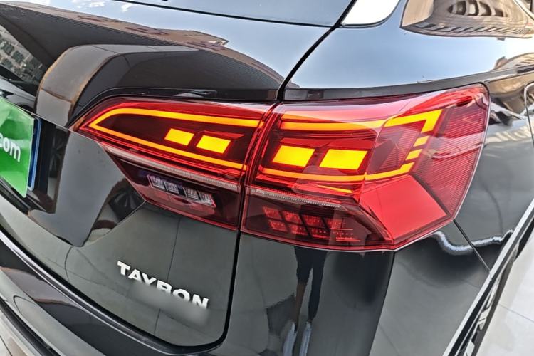 Used Volkswagen Tayron 2019 Teramont Edition 280TSI Two-Wheel Drive Luxury Model China VI Standard Right Rear Taillight