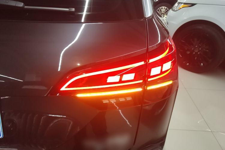Used Volkswagen Tayron 2019 380TSI All-Wheel Drive R-Line China V-standard Right Rear Taillight