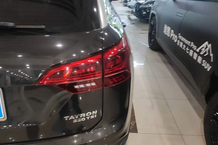 Used Volkswagen Tayron 2019 330TSI Two-Wheel Drive Luxury Model China VI Standard Right Rear Taillight