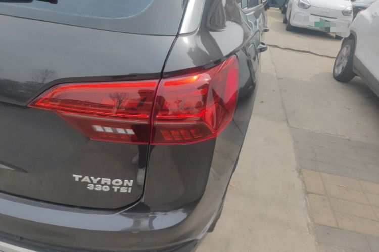Used Volkswagen Tayron 2019 330TSI Two-Wheel Drive Luxury Model China VI Standard Right Rear Taillight