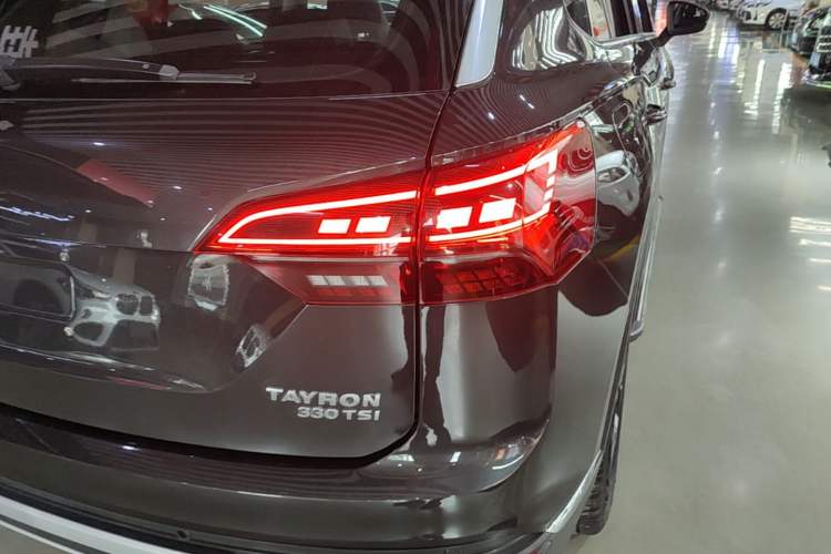 Used Volkswagen Tayron 2019 330TSI Two-Wheel Drive Luxury Model China VI Standard Right Rear Taillight