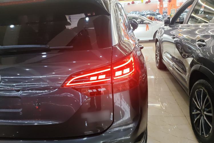 Used Volkswagen Tayron 2019 330TSI Four-Wheel Drive Luxury Version China VI Standard Right Rear Taillight