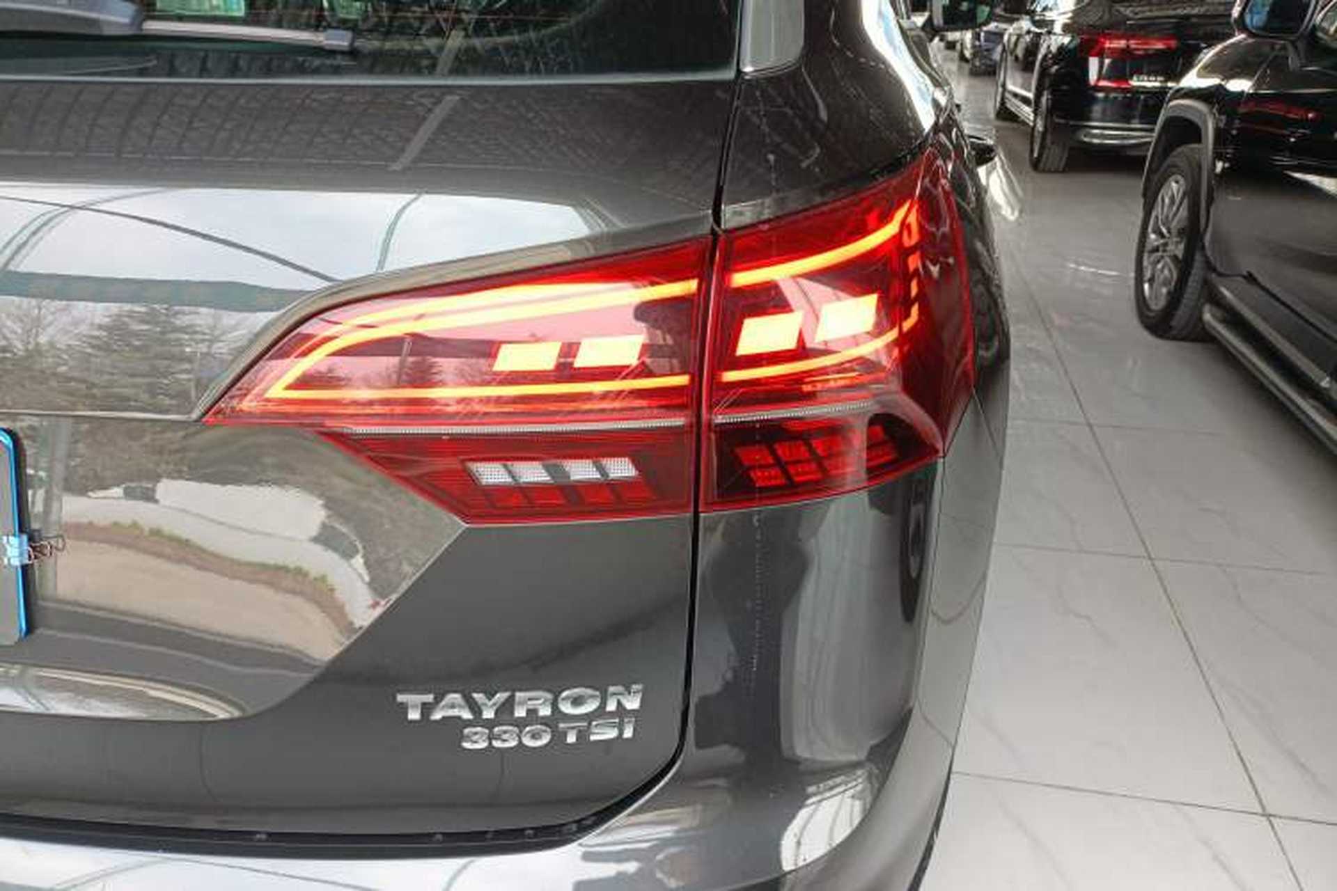Used Volkswagen Tayron 2019 330TSI Two-Wheel Drive Luxury Model China VI Standard Right Rear Taillight