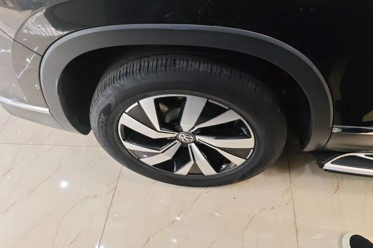 Used Volkswagen Tayron 2019 330TSI Four-Wheel Drive Luxury Version China VI Standard Right Rear Wheel Hub