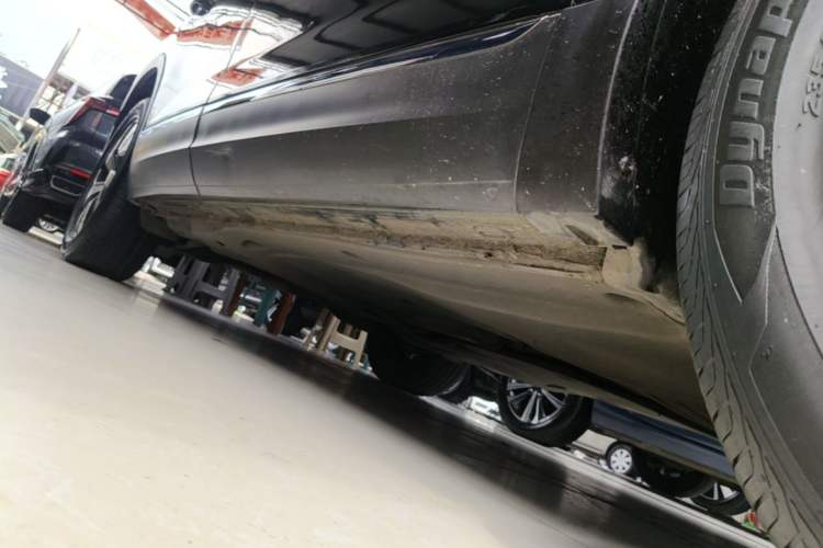 Used Volkswagen Tayron 2019 330TSI Two-Wheel Drive Luxury Model China VI Standard Right Side Sill