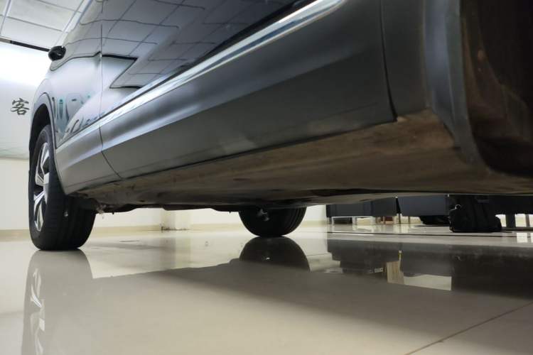 Used Volkswagen Tayron 2019 330TSI Two-Wheel Drive Luxury Model China VI Standard Right Side Sill