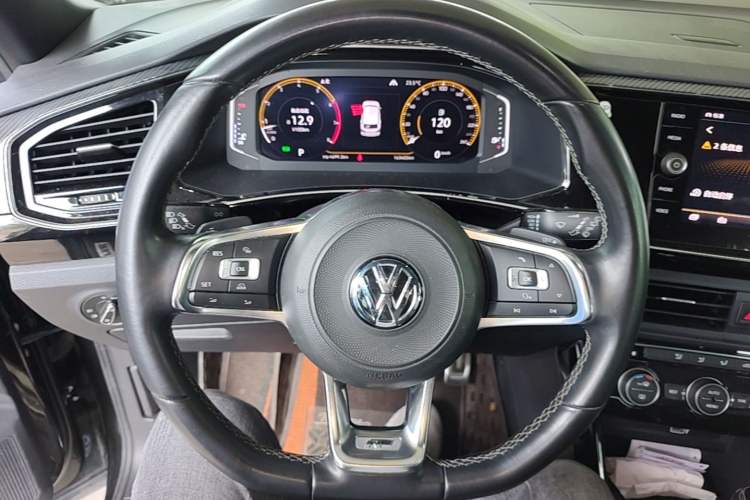 Used Volkswagen Tayron 2019 380TSI Four-Wheel Drive R-Line China VI-standard Steering Wheel
