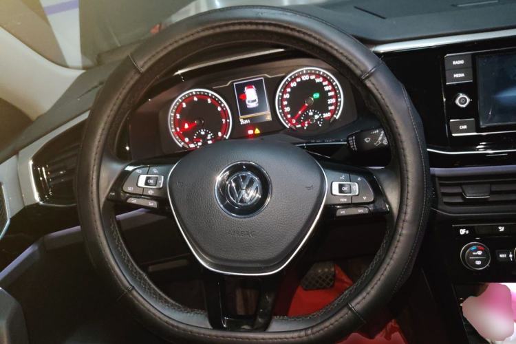 Used Volkswagen Tayron 2019 330TSI Two-Wheel Drive Luxury Model China VI Standard Steering Wheel