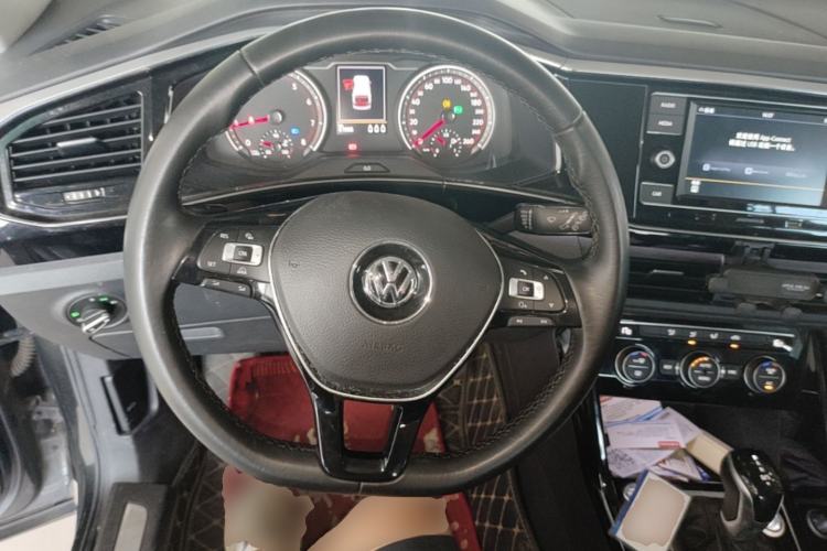 Used Volkswagen Tayron 2019 330TSI Two-Wheel Drive Luxury Model China VI Standard Steering Wheel