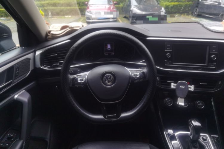 Used Volkswagen Tayron 2019 330TSI Two-Wheel Drive Luxury Model China VI Standard Steering Wheel