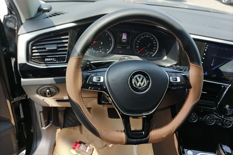 Used Volkswagen Tayron 2019 Teramont Edition 280TSI Two-Wheel Drive Luxury Model China VI Standard Steering Wheel