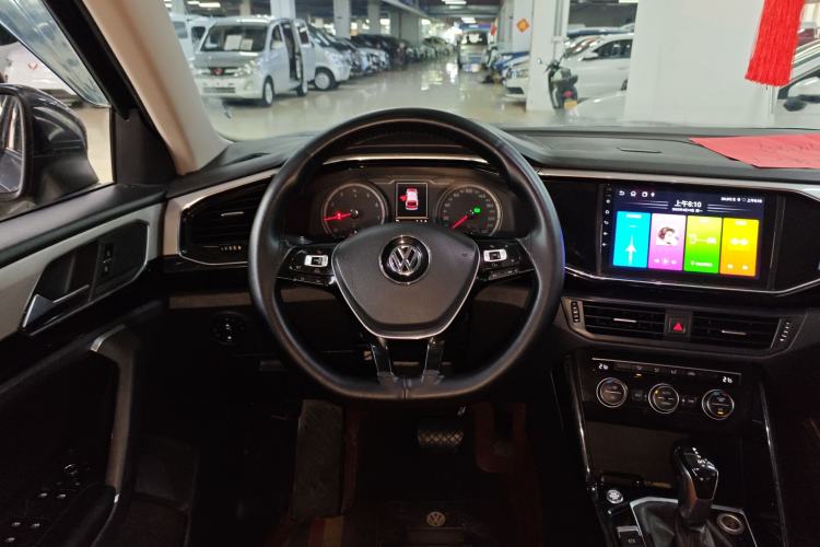 Used Volkswagen Tayron 2019 330TSI Two-Wheel-Drive Luxury Version China V Emission Standard Steering Wheel