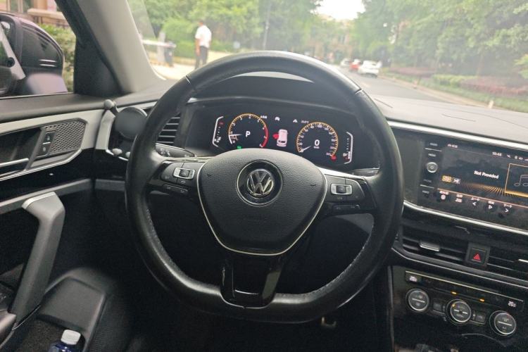 Used Volkswagen Tayron 2019 330TSI Four-Wheel Drive Luxury Version China VI Standard Steering Wheel