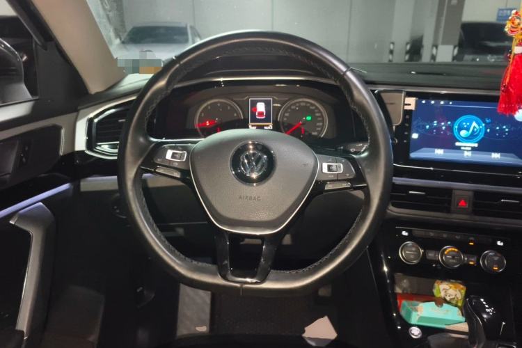 Used Volkswagen Tayron 2019 330TSI Two-Wheel Drive Luxury Model China VI Standard Steering Wheel