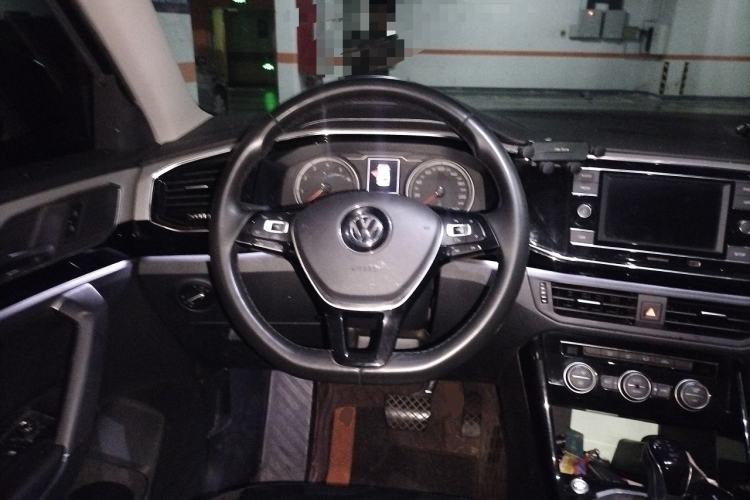 Used Volkswagen Tayron 2019 330TSI Two-Wheel Drive Luxury Model China VI Standard Steering Wheel