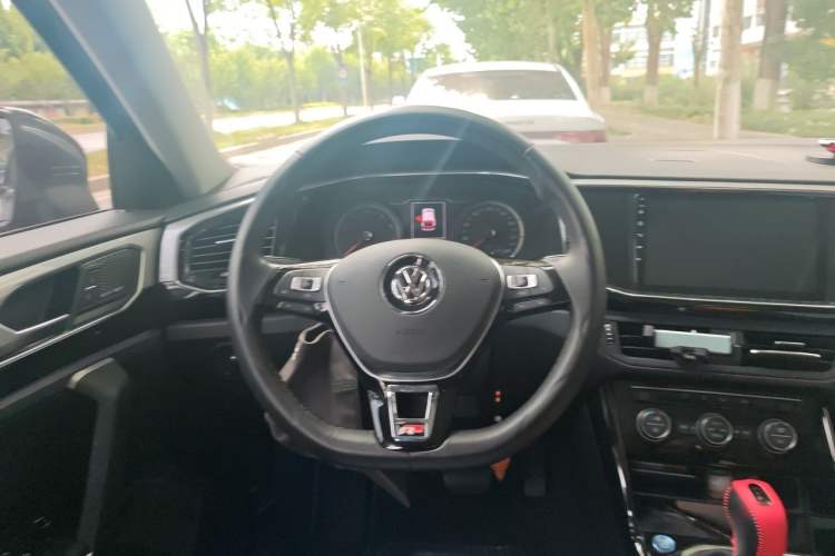 Used Volkswagen Tayron 2019 Teramont Edition 280TSI Two-Wheel Drive Luxury Model China VI Standard Steering Wheel