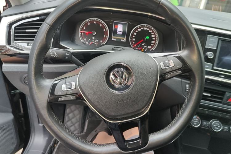 Used Volkswagen Tayron 2019 Teramont Edition 280TSI Two-Wheel Drive Luxury Model China VI Standard Steering Wheel