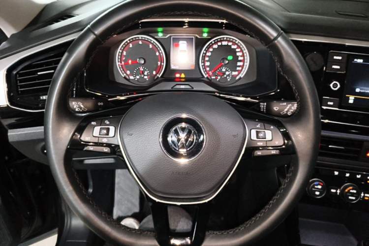 Used Volkswagen Tayron 2019 Teramont Edition 280TSI Two-Wheel Drive Luxury Model China VI Standard Steering Wheel