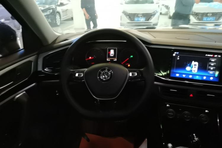 Used Volkswagen Tayron 2019 330TSI Two-Wheel Drive Luxury Model China VI Standard Steering Wheel
