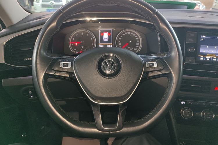 Used Volkswagen Tayron 2019 330TSI Two-Wheel Drive Luxury Model China VI Standard Steering Wheel