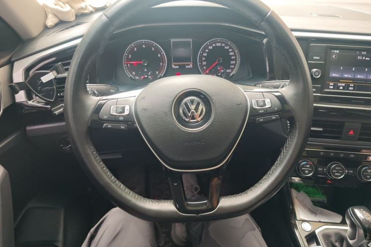 Used Volkswagen Tayron 2019 Teramont Edition 280TSI Two-Wheel Drive Luxury Model China VI Standard Steering Wheel
