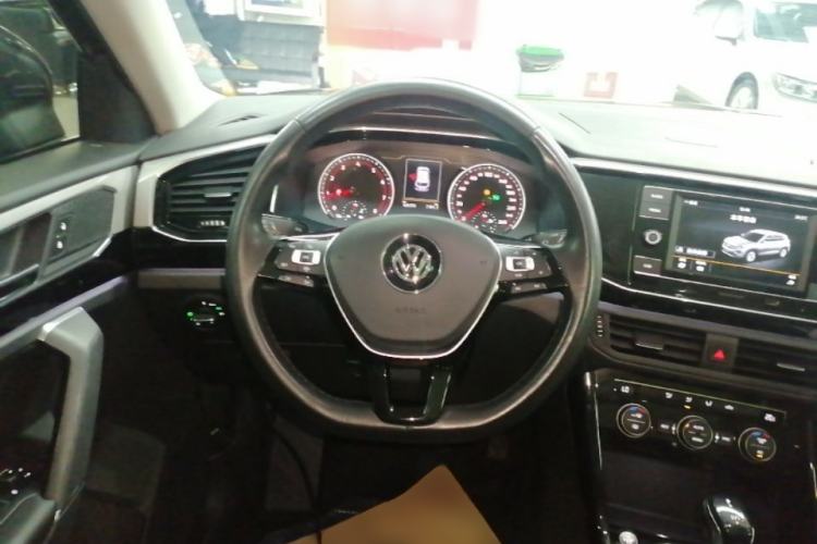 Used Volkswagen Tayron 2019 330TSI Two-Wheel Drive Luxury Model China VI Standard Steering Wheel