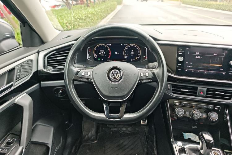 Used Volkswagen Tayron 2019 330TSI Two-Wheel-Drive Luxury Plus China VI Standard Steering Wheel